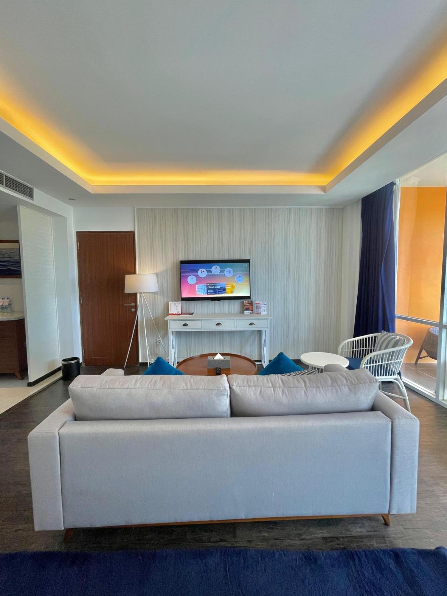 Tanjungbinga Swiss-Belresort Belitung מראה חיצוני תמונה
