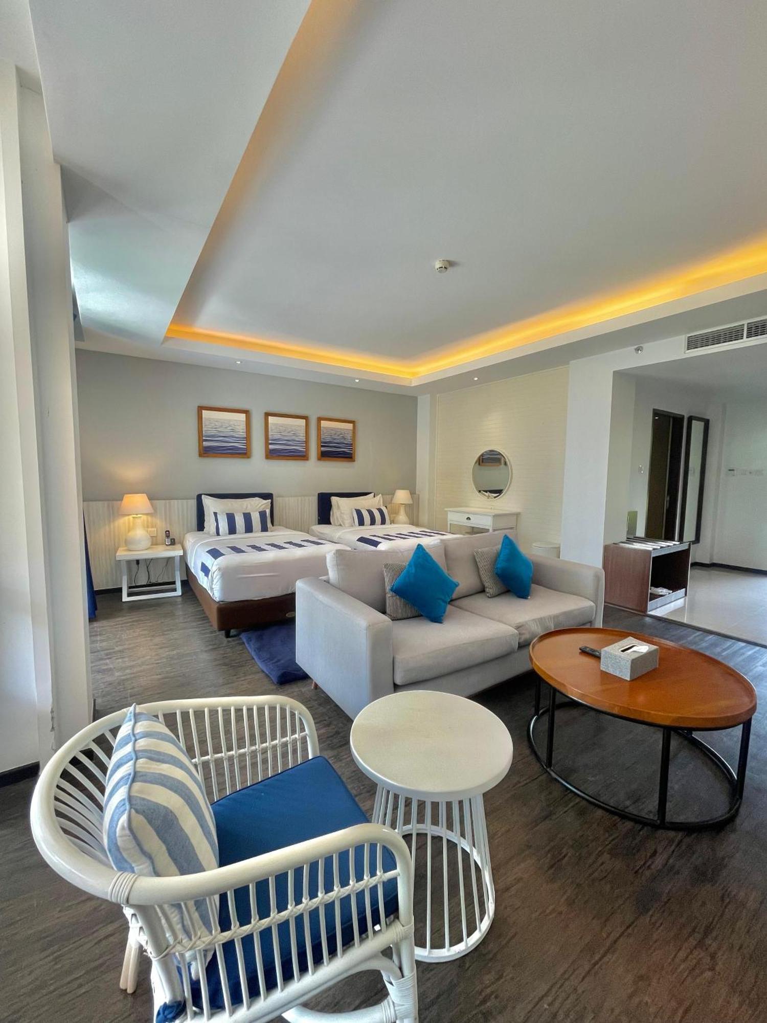Tanjungbinga Swiss-Belresort Belitung מראה חיצוני תמונה