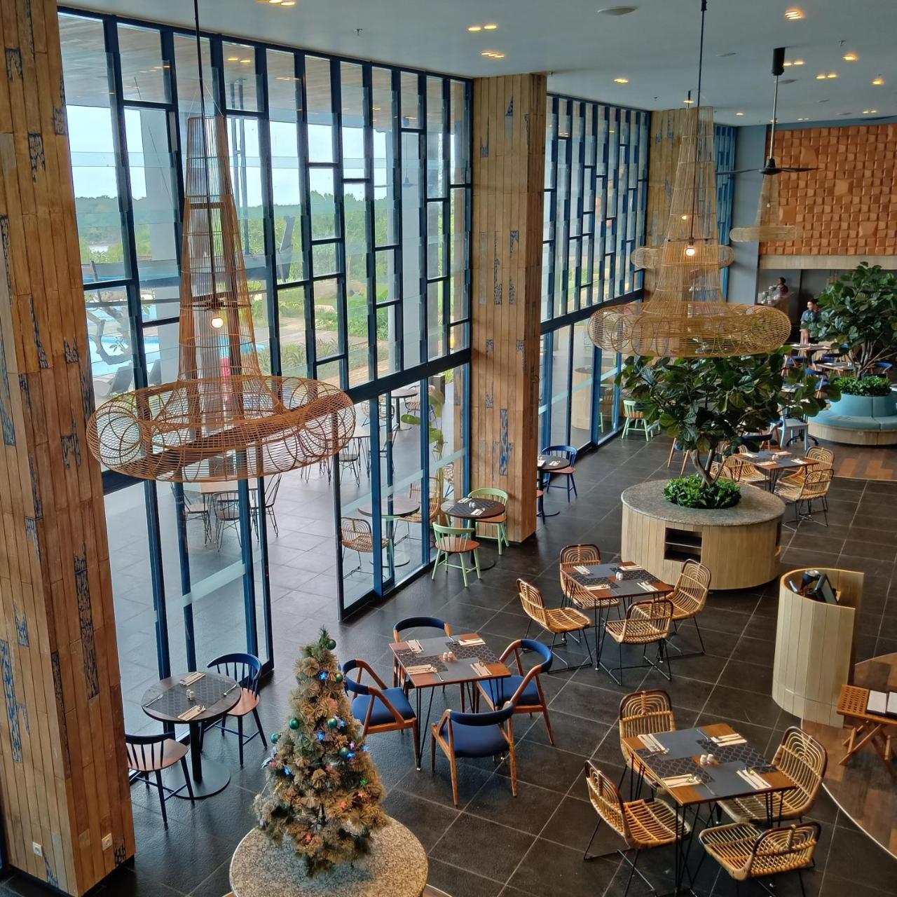 Tanjungbinga Swiss-Belresort Belitung מראה חיצוני תמונה